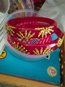 Gold Pleated Pola Bengle2. 4