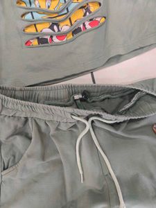 Cartoon Print Hoodie &amp; Pants Set