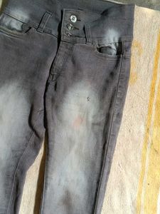 Size 28