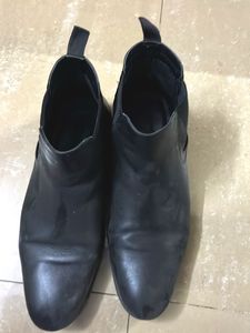Black Chelsea Boots