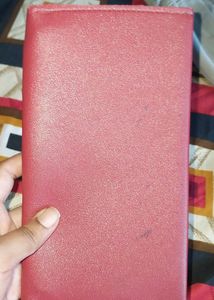 Maroon Wallet