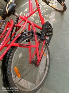 🔴Red Color Sport Cycle Free Lock