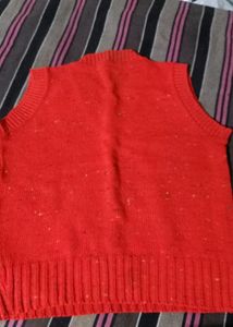 Woolen Sweater Half Sleeves