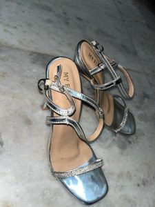 Sliver Shining Heels✨✨