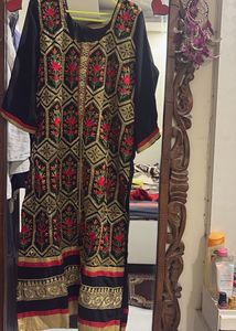 Elegant Embroidered Kurta Set