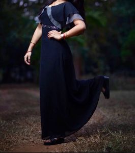 Elegant Black Maxi Dress
