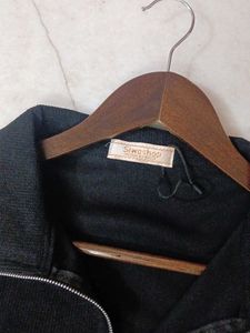 Color Block Half Zip Pullover