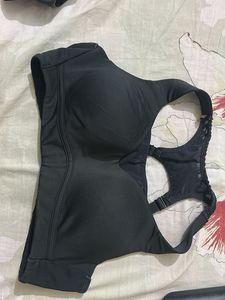 Black Sports Bra - High Support