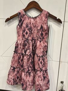 Girl’s  Dress