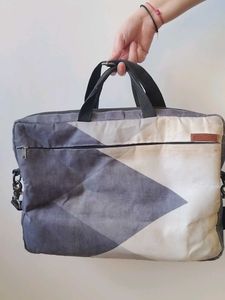 Laptop Bag 💻