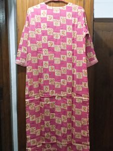 New Cotton Kurti Set. Actual color, close up pic