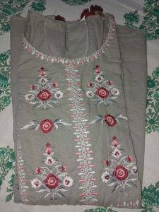 Elegant Embroidered Tunic