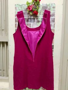 Chic Pink Sleeveless Dress