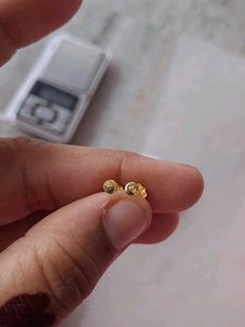 Beautiful New Flower Desine Studs