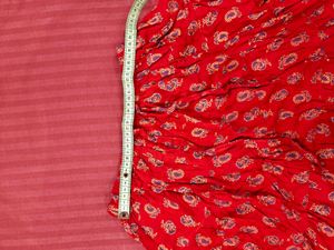 Women&#39;s RED skirt
