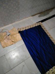 Women Saree With Blouse