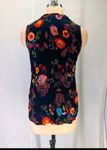 New Multi Color Floral Print Sleeveless Top