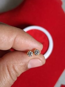 Elegant Stud Earrings very Shaining