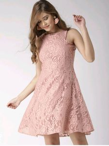 Beautiful Lace Dress!