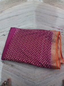 I Am Selling Saree