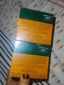 Biotique Tan Removal Brightening&amp;Revitalizing Face