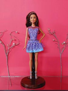 Barbie New Fashionistas Style