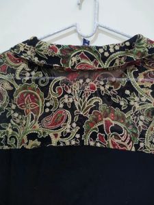Voguish Printed Tie Up Black Top