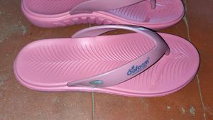 Unused New Flipflops / Sandles