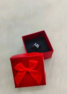 925 Hallmarked Elegant Silver Ring