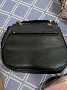 Elegant Black Handbag