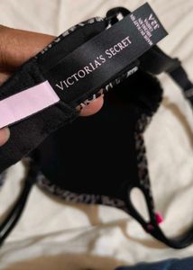 Victoria&#39;s Secret Leopard Print Bra