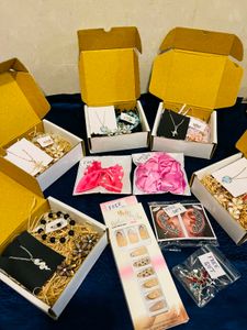 Women Trendy Juwellery
