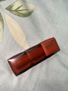 maybelline new york. supperstay teddy tint