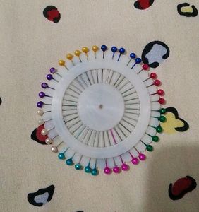 Metal Hijab and Scarf Pins With Donut Bun Maker