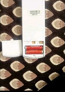 2 HITACHI AC REMOTE NEW AND ORIGINAL