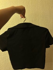 Zara Black Collared Crop Top