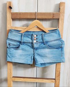 Branded Only Light Wash Denim Shorts Waist-30
