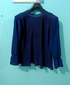 pretty top for womens