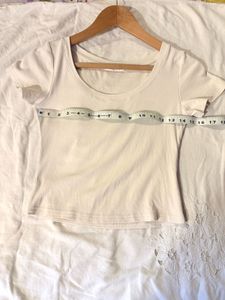 Beautiful Cropped Scoop Neck Tee