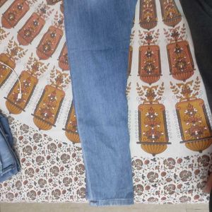 Zara jeans 34size