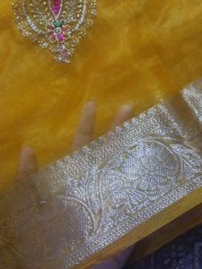 Yellow 💛 Organza Saree