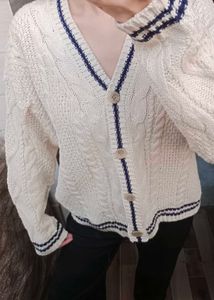 Korean Pullovers 🍓