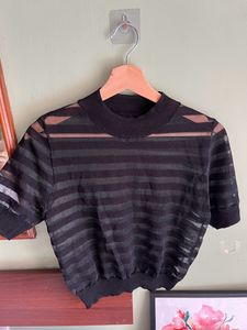NETTED TOP