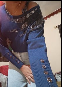 BLUE TOP