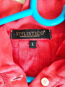 Red Woollen Crop Trop