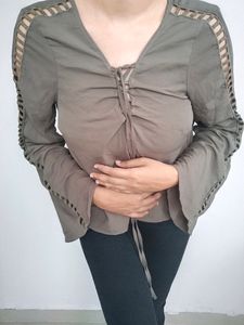 Light Green Formal Top 💚 New.. Unused..Bust-32,34