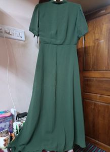 GREEN DRESS