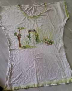 T-Shirt Bundle: 4 T-Shirt COMBO