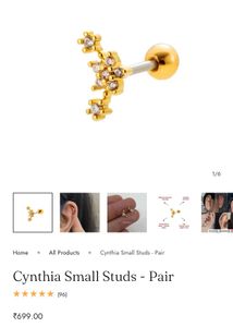 Cynthia Flower Stud Earrings (used &amp; sterlised)