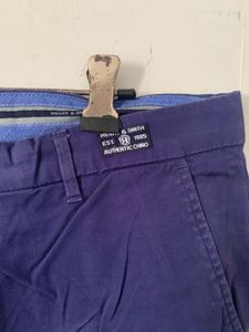 Chinos